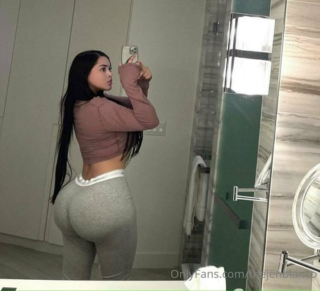 thejenblanco modèle parfait galerie