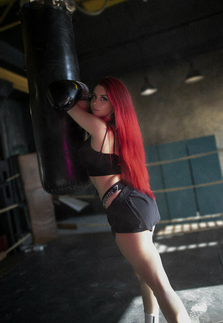 Angie Strelnikova star du porno de haute qualité images