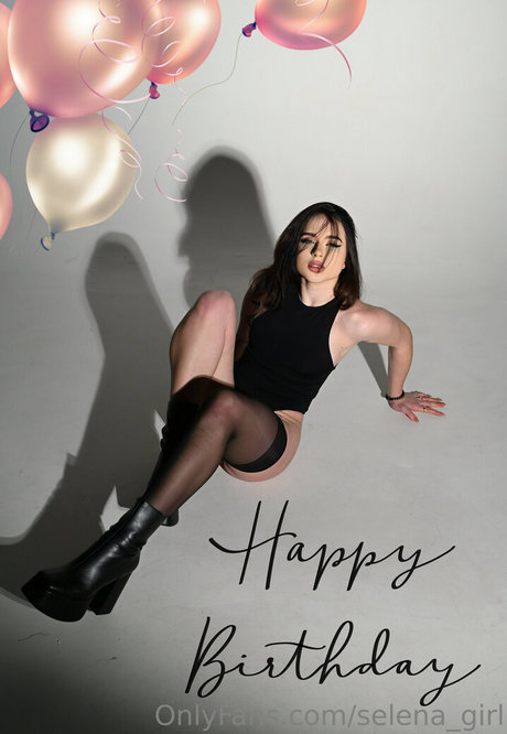 selena girl modèle collection