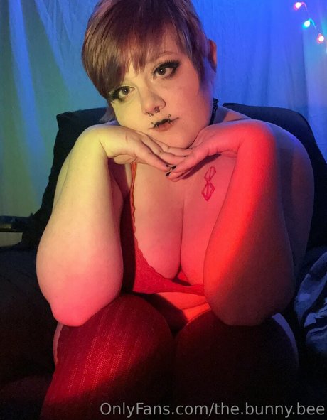 The bunny bee actrice de sexe galeries