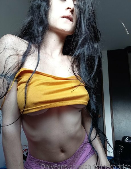 christinecaprice modèle xxx collection