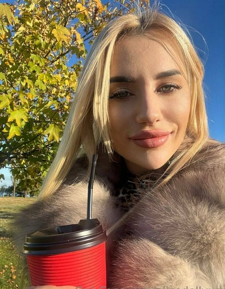 alicedollyua belle star du porno images