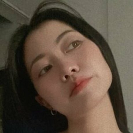 shu olivia1104 modèle sympa des photos