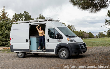 fans de poitrine plate uniquement bien chaud galerie