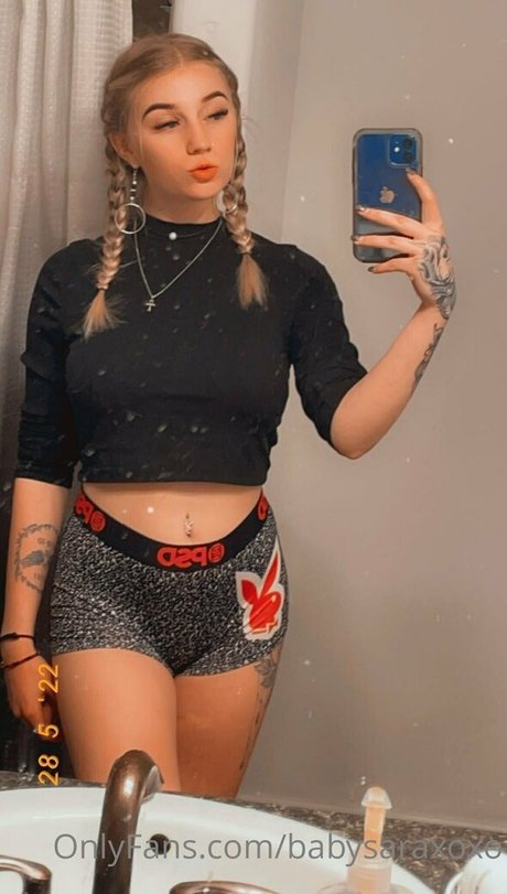 babysaraxoxo actrice érotique galerie