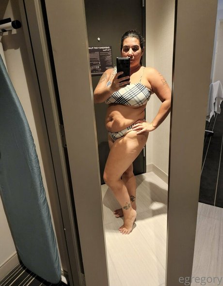 elainagregory star pornographique galeries