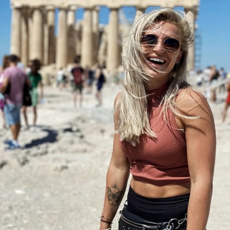 Larissa Van Meerten étoile hd des photos