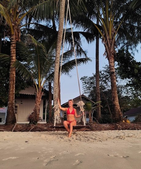 Larissa Van Meerten modèle xxx image