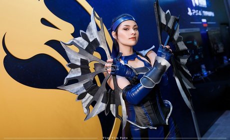 chaton courbé onlyfans haut de gamme photos