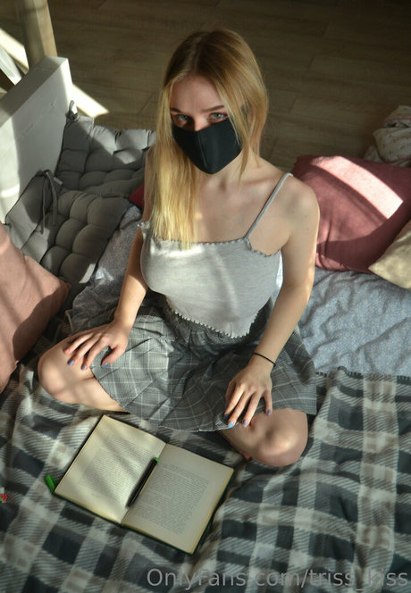 triss kiss star du porno exclusive archive