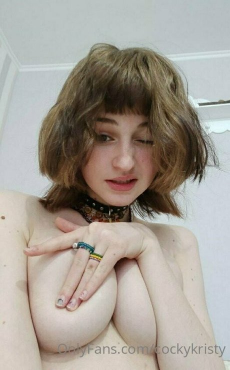 Cockykristy actrice de nus photo