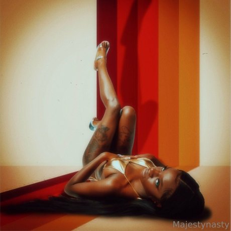 urmajesty1728 étoile magnifique collection