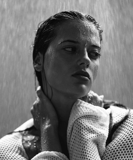 Taya Brooks haut modèle collection