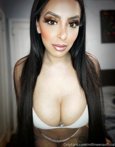 missmeenaofficial modèle de sexe images