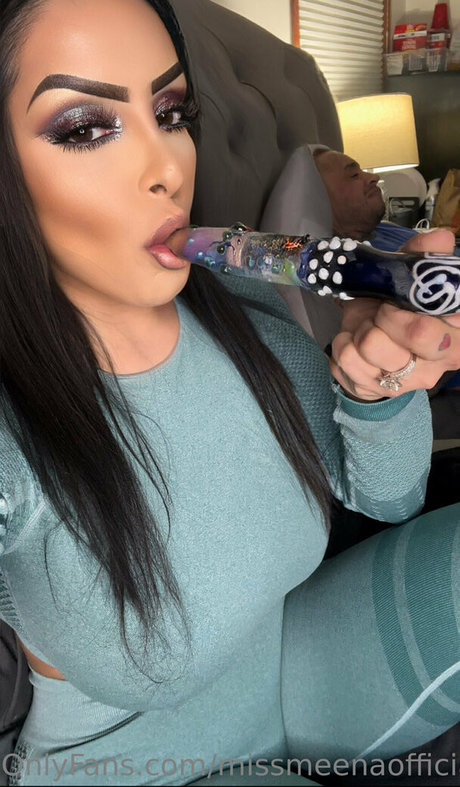 missmeenaofficial star du porno adulte img