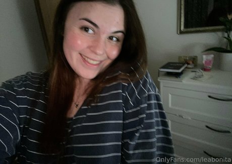 leabonita modèle sexy photos