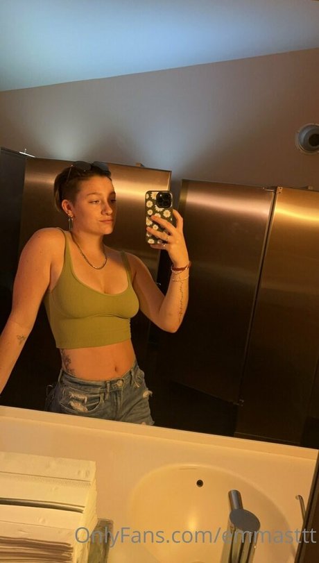 ébène fumeur onlyfans assez chaud galerie