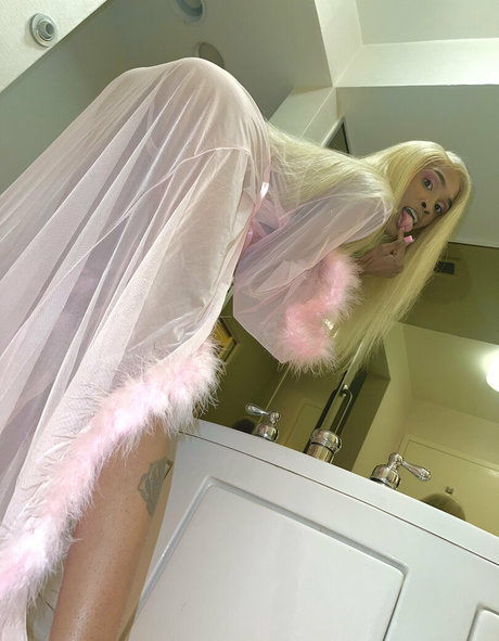 prettyfaceslimm étoile sympa photo