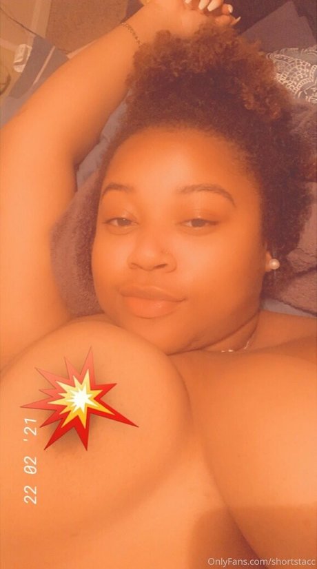 shortstacc modèle xxx galeries