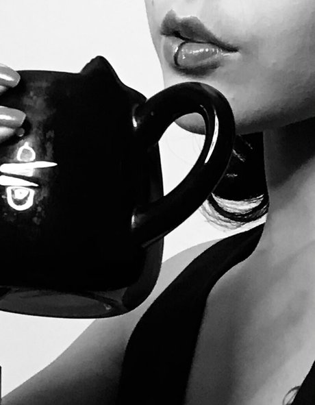 blvckchxrry haut de star du porno des photos