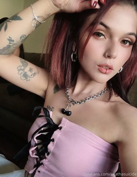 blvckchxrry joli modèle collection