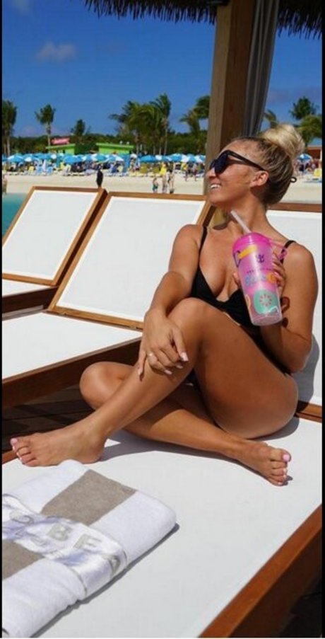 Chelsea Kreiner haut de star du porno collection