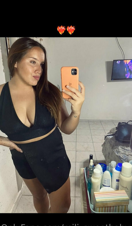 mili sweetbaby actrice pornographique galerie