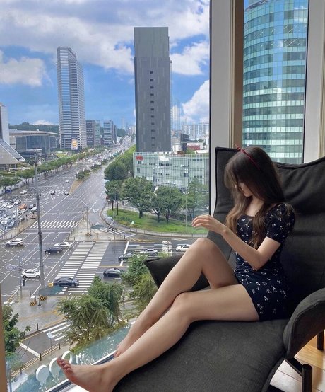 Elina Karimova star du porno en haute qualité img