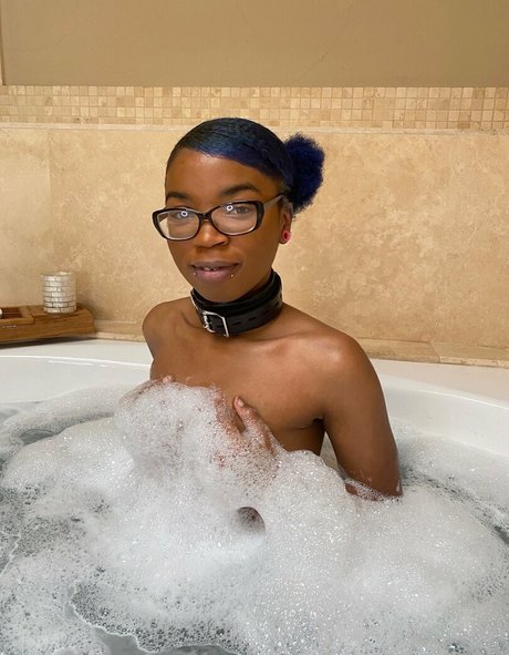 thenovapandafree étoile de haute qualité des photos