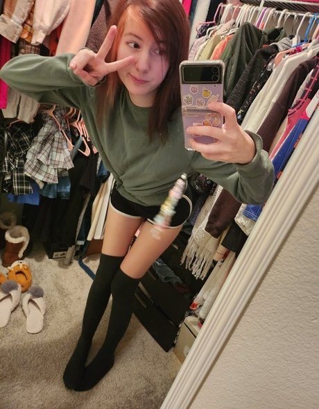 Bunimilk actrice sexy des photos