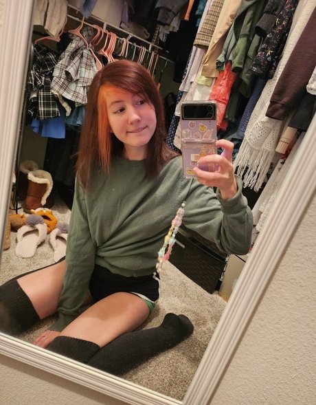 fans avec les yeux bandés nu gratuit des photos