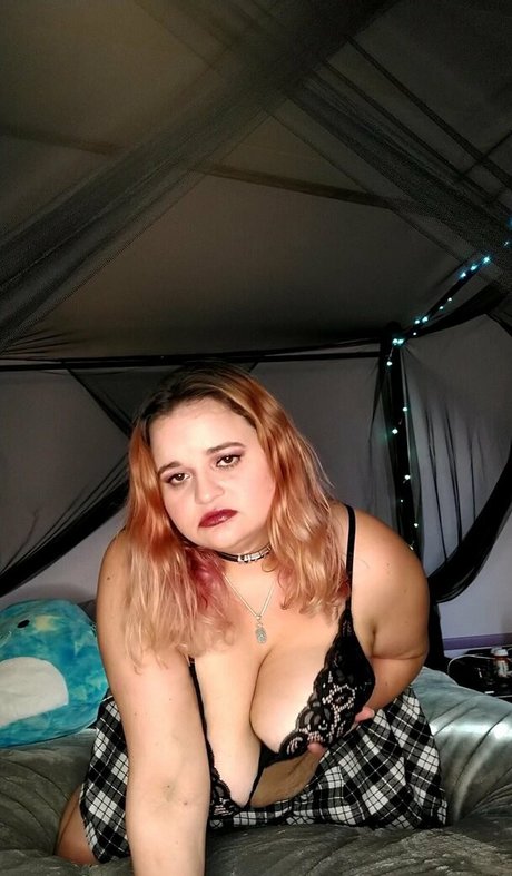 babybooh420 modèle pornographique collection