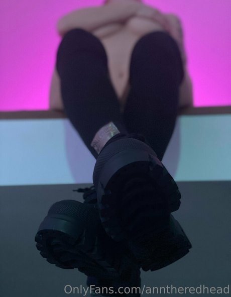 anntheredhead modèle de haute qualité photo