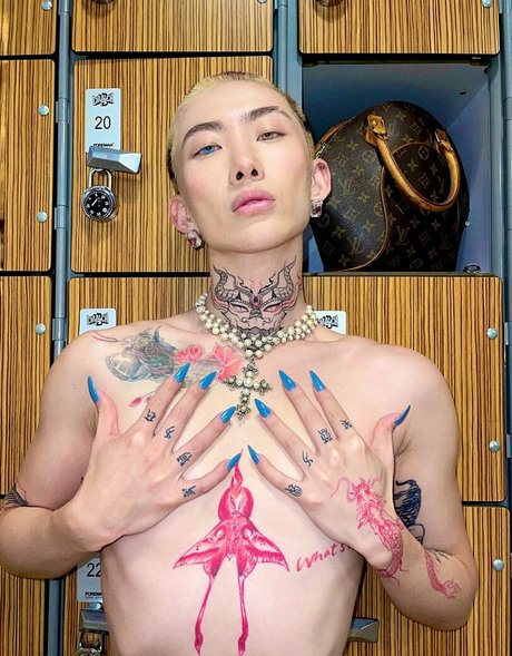 mochimochisosweet star du porno sexy archive