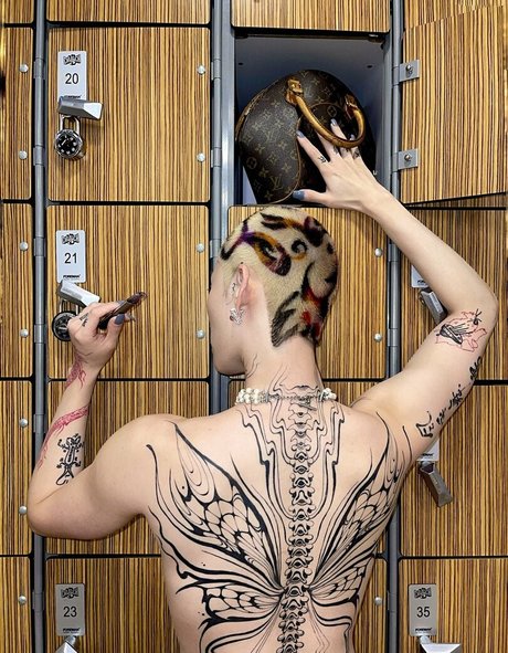 mochimochisosweet actrice adulte images