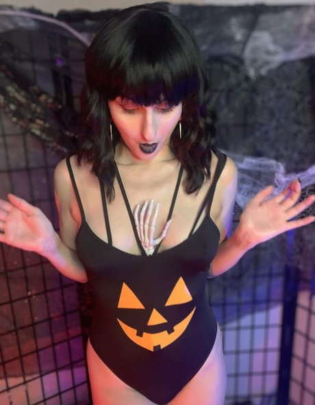 ramonarosenola beau modèle img