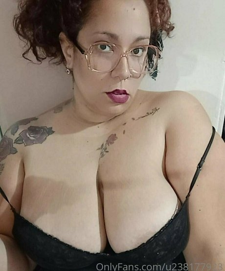 scarlett bbwhot modèle sexy archive