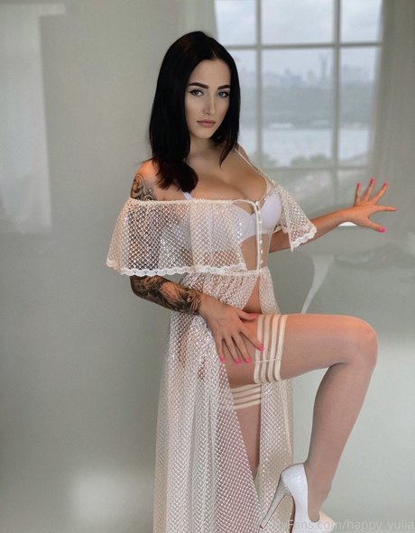 Happy yulia xxx étoile images