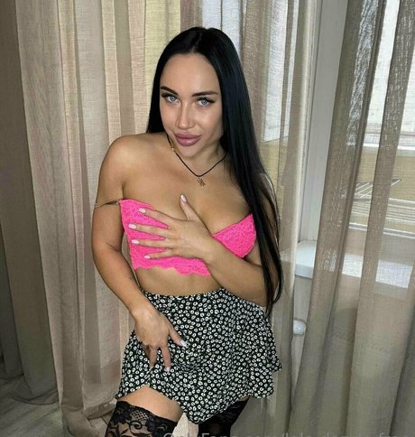 lola dazzle free modèle érotique galeries