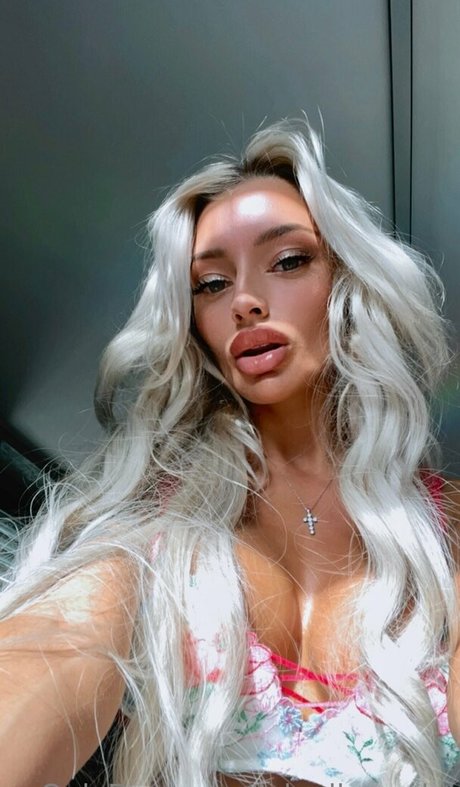 lolaellemodel xxx star du porno archive