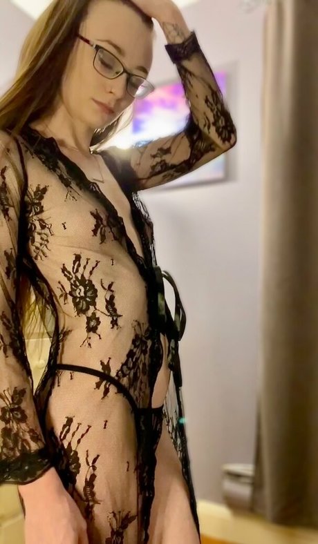 Emma Rouge actrice sexy galerie