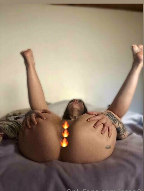 issaa0 star du porno chaud images