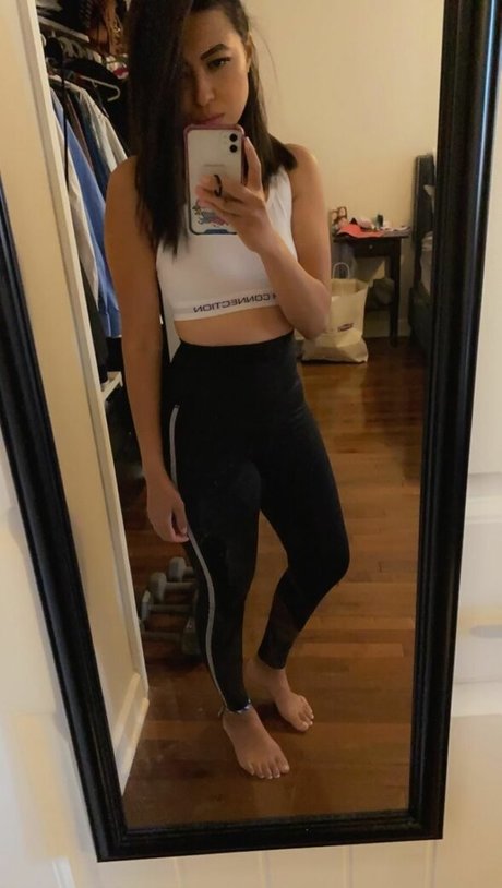 Randomsuburbanite Rose modèle parfait archive