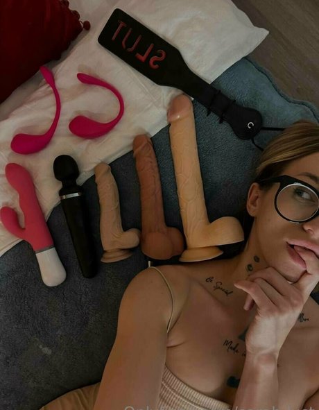 sarah lust actrice de sexe galeries