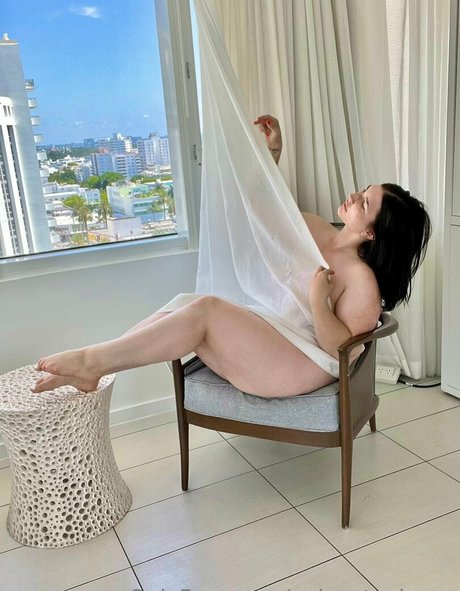 paigesteelexxx modèle érotique image