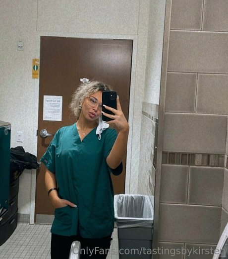 kickingitwithk étoile érotique photos