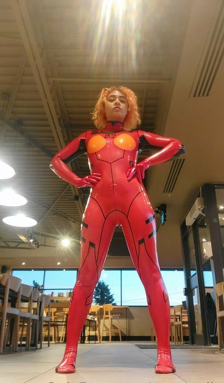 moregelly actrice parfaite image