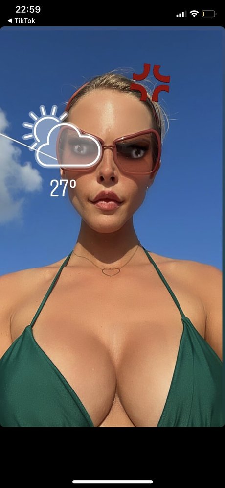 Oxana Streltsova étoile magnifique image