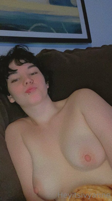 heyitsivyanne étoile xxx galeries