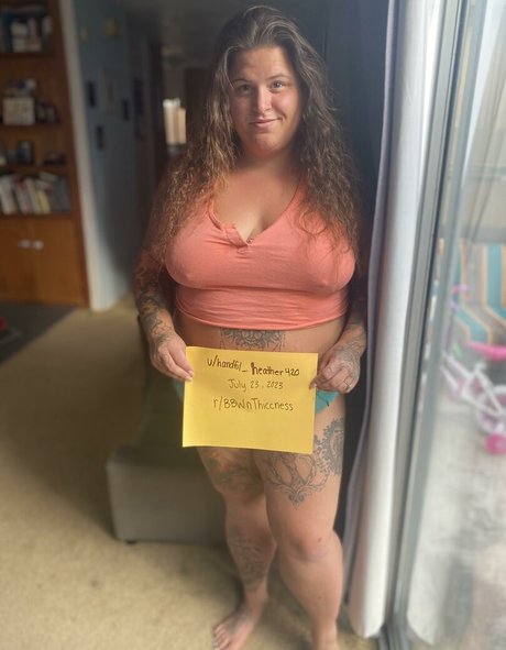 HandfulHeather star du porno hd archive